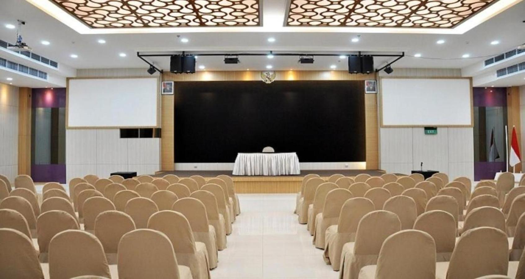 Beverly Hotel Batam Nagoya Exterior foto